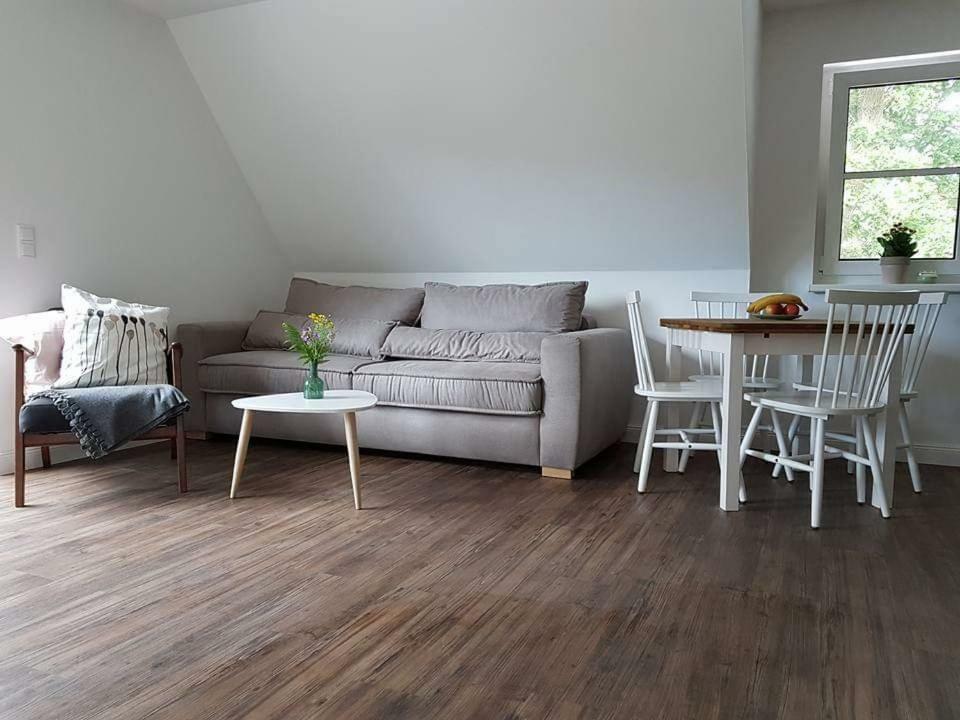 Darsser Strandgut - Haus Ahrenshooper Holz Exterior foto